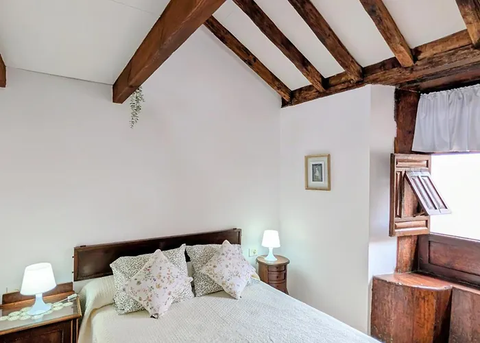 Chc - Casa La Salvada - Silos *